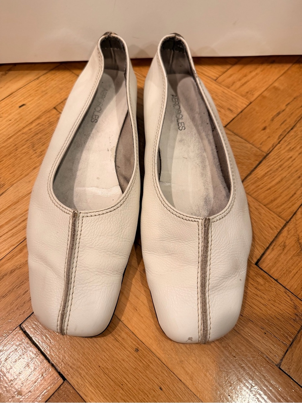 Aerosoles White Leather Square Toe Ballet Flats Size 11B